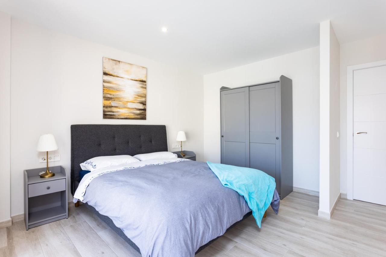 New 140M2 Loft-Style Flat At Town Heart, 3 Beaches Close Casa Leon El Medano  Exterior photo